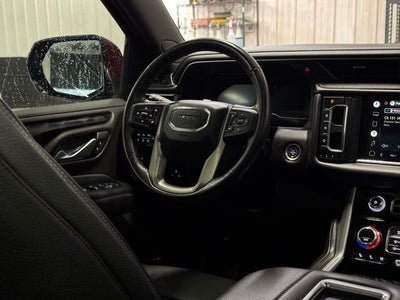 2022 GMC Yukon XL 4WD Denali
