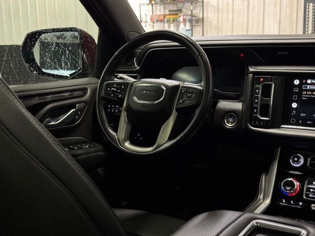 2022 GMC Yukon XL 4WD Denali