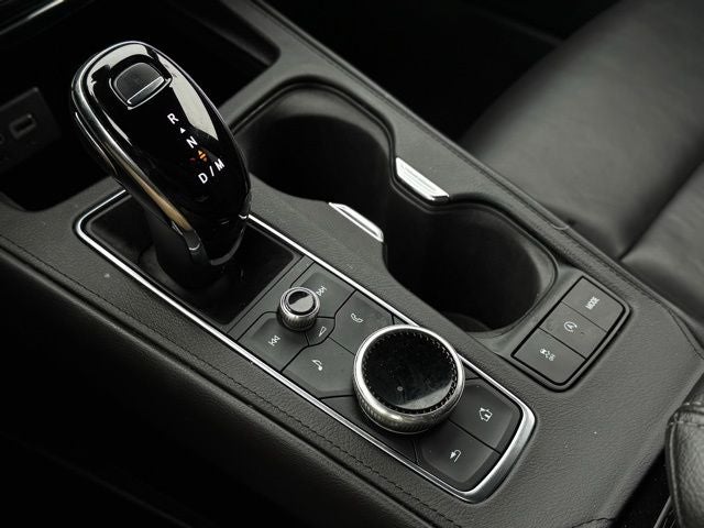 2023 Cadillac XT4 AWD Premium Luxury