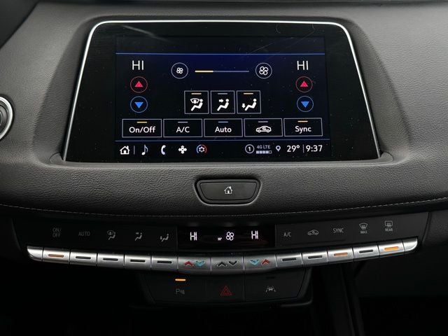 2023 Cadillac XT4 AWD Premium Luxury