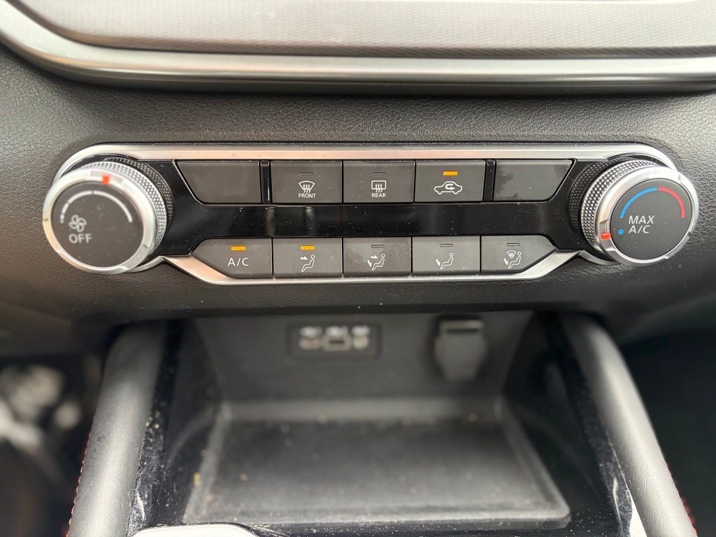 2023 Nissan Altima SR FWD
