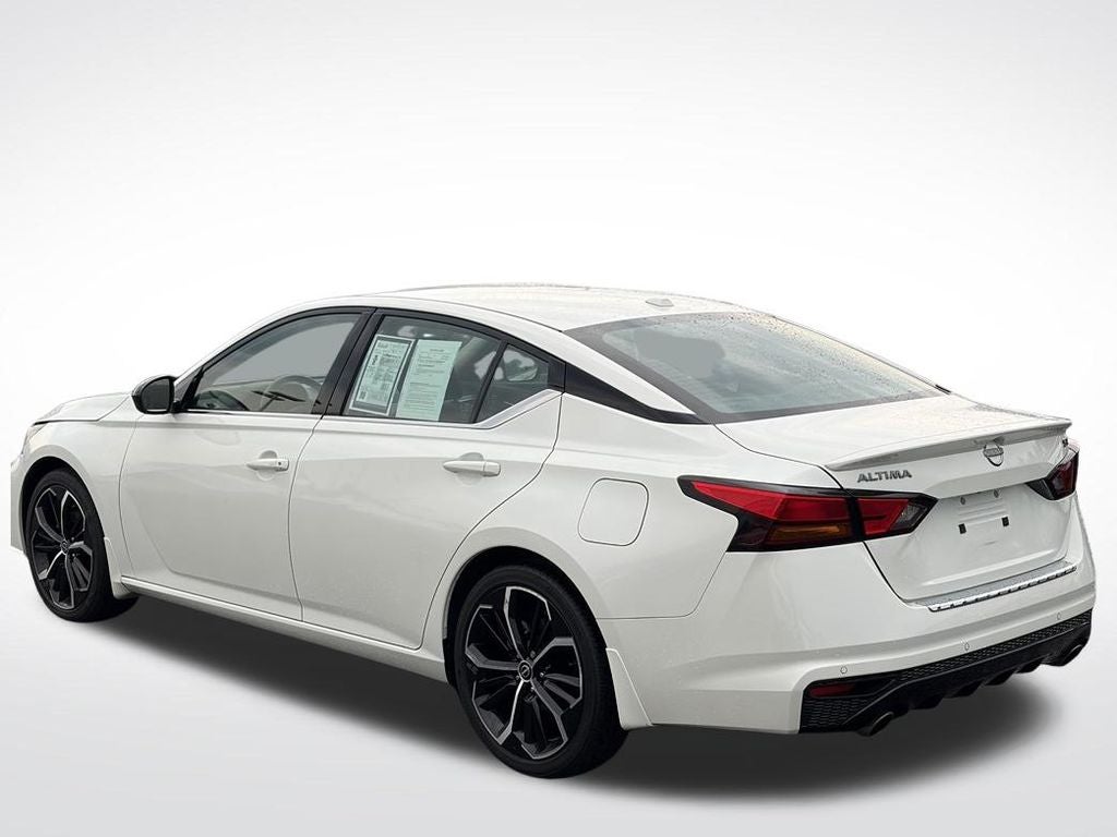 2023 Nissan Altima SR FWD