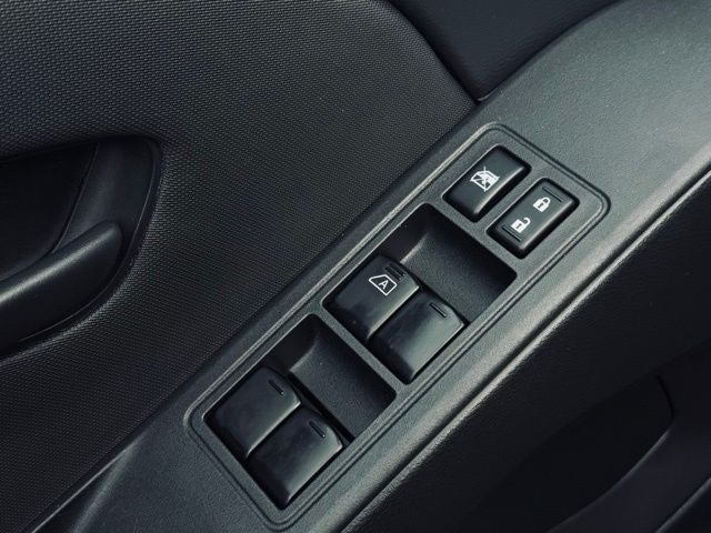 2024 Nissan Frontier Crew Cab S 4x4