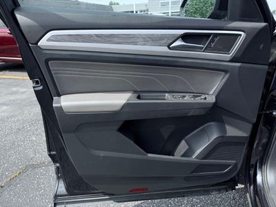 2023 Volkswagen Atlas Cross Sport 2.0T SE