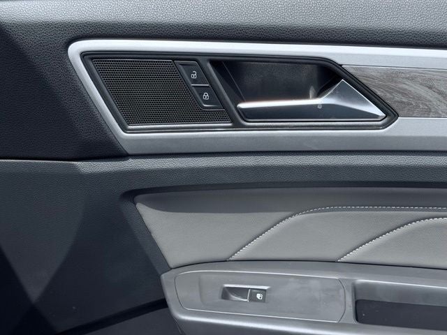 2023 Volkswagen Atlas Cross Sport 2.0T SE