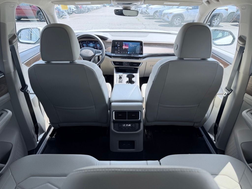2024 Volkswagen Atlas 2.0T SE