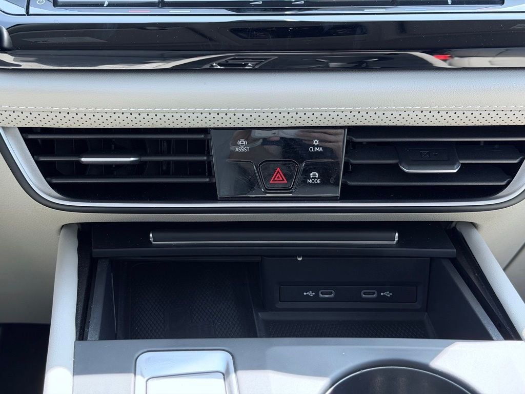 2024 Volkswagen Atlas 2.0T SE