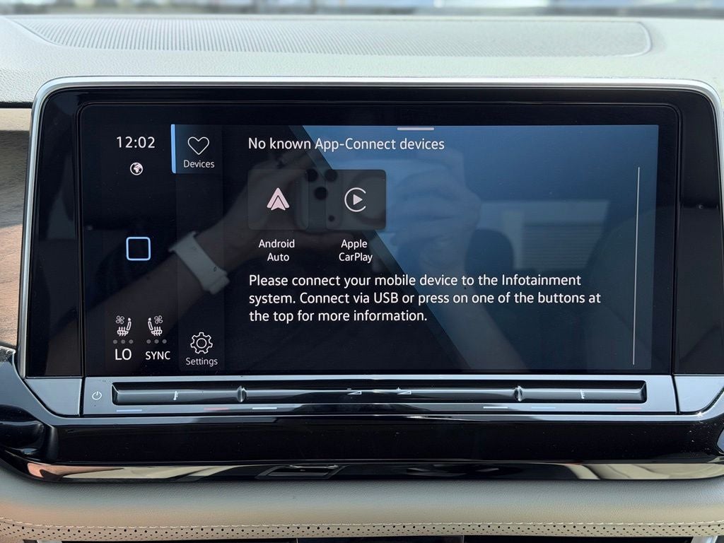 2024 Volkswagen Atlas 2.0T SE