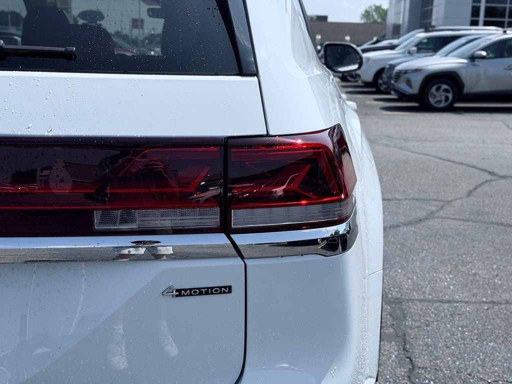 2024 Volkswagen Atlas 2.0T SE