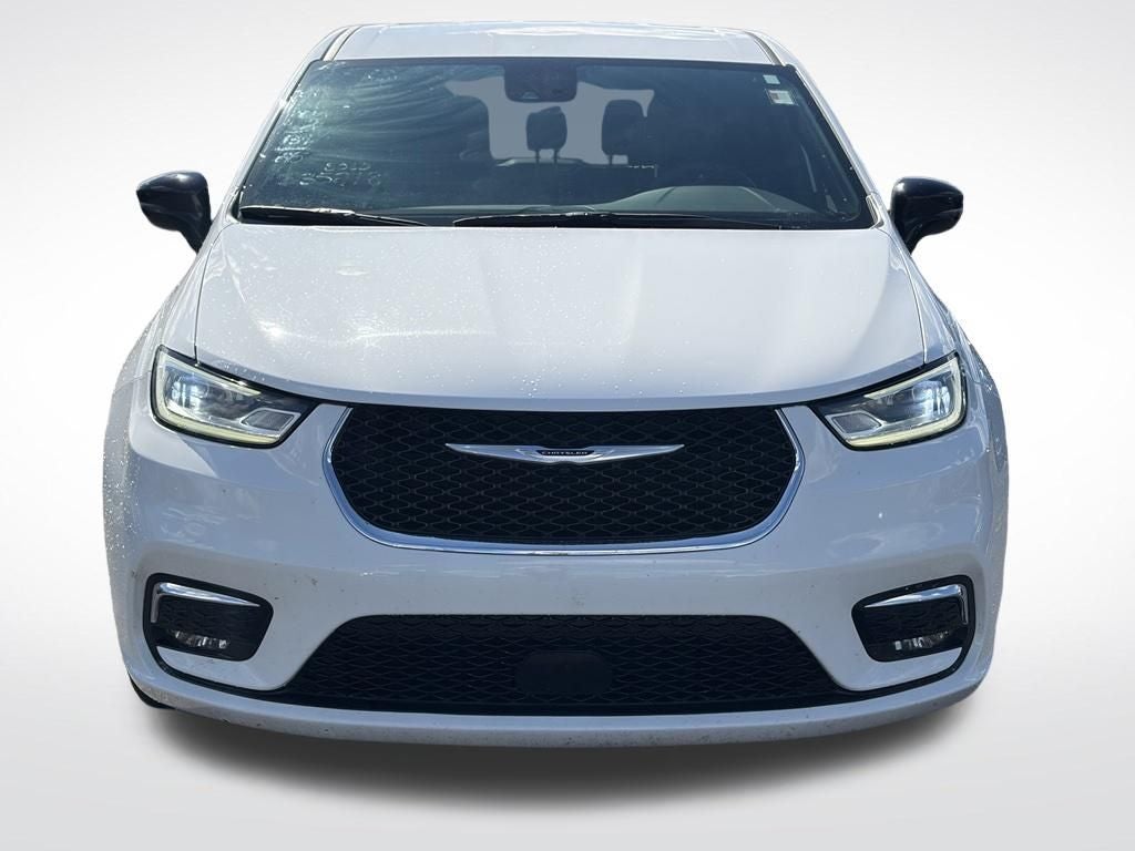 2025 Chrysler Pacifica Select * Certified Pre-Owned *