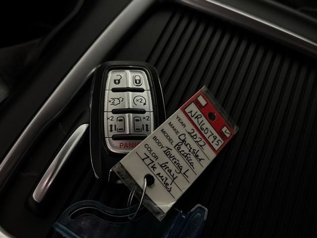 2022 Chrysler Pacifica Touring L