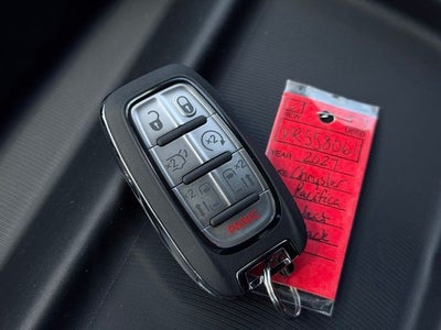 2027 Chrysler Pacifica PACIFICA SELECT