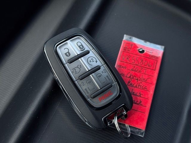 2027 Chrysler Pacifica PACIFICA SELECT