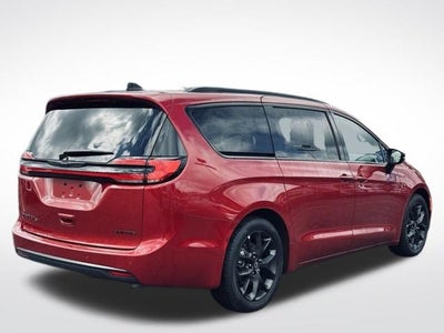 2025 Chrysler Pacifica Limited