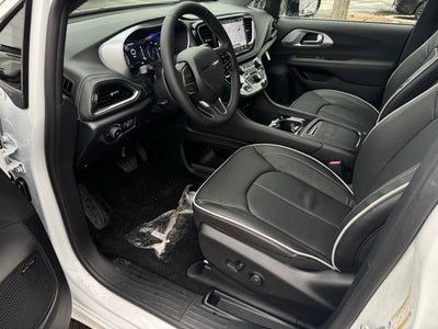 2026 Chrysler Pacifica PACIFICA LIMITED AWD