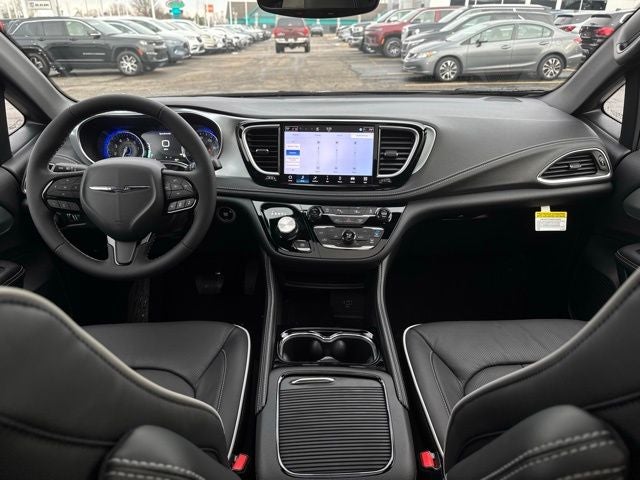 2026 Chrysler Pacifica PACIFICA LIMITED AWD