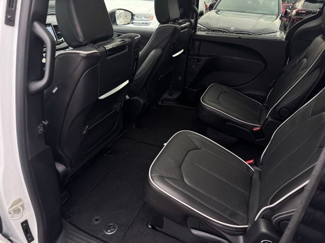 2026 Chrysler Pacifica PACIFICA LIMITED AWD
