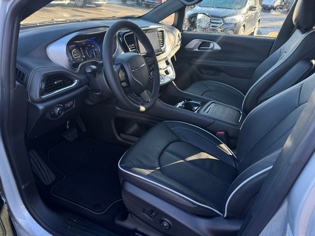 2026 Chrysler Pacifica PACIFICA LIMITED AWD