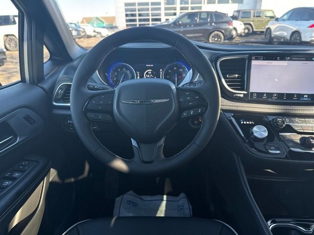 2026 Chrysler Pacifica PACIFICA LIMITED AWD
