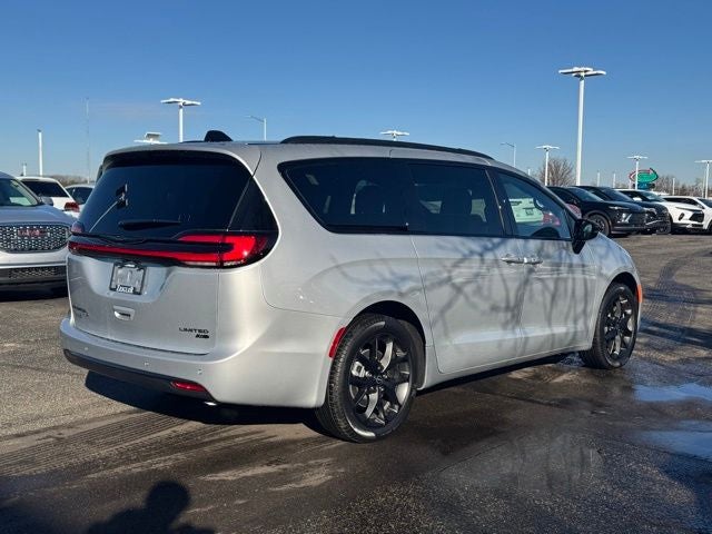 2026 Chrysler Pacifica PACIFICA LIMITED AWD