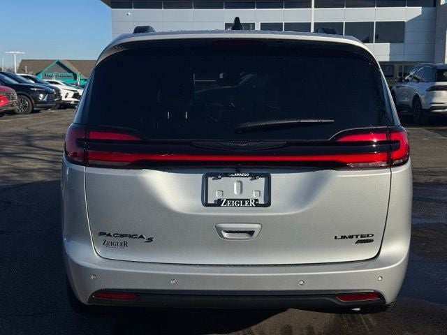 2026 Chrysler Pacifica PACIFICA LIMITED AWD