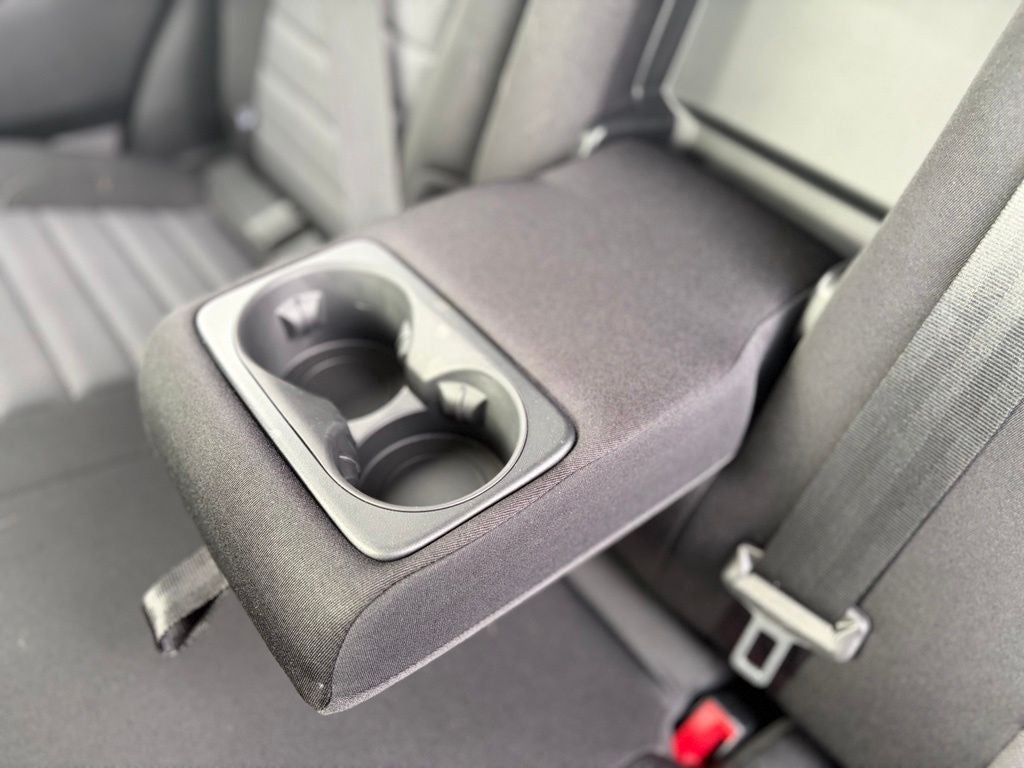 2023 Ford Edge SE