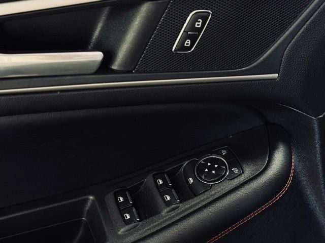 2022 Ford Edge ST-Line