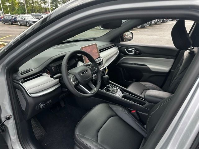 2025 Jeep Compass COMPASS LIMITED 4X4