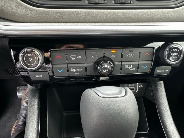 2025 Jeep Compass COMPASS LIMITED 4X4