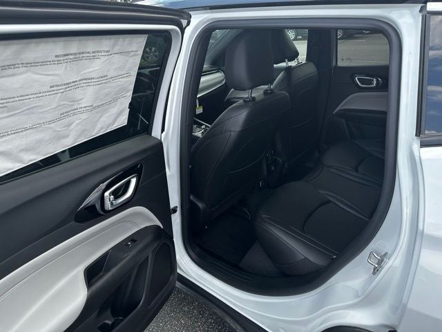 2025 Jeep Compass COMPASS LIMITED 4X4