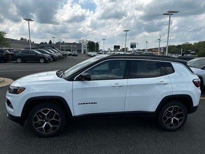 2025 Jeep Compass COMPASS LIMITED 4X4