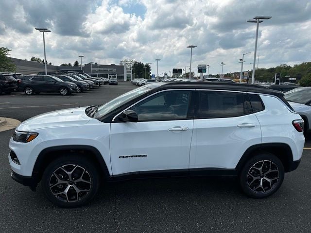 2025 Jeep Compass COMPASS LIMITED 4X4