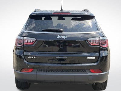 2024 Jeep Compass Latitude Lux FWD