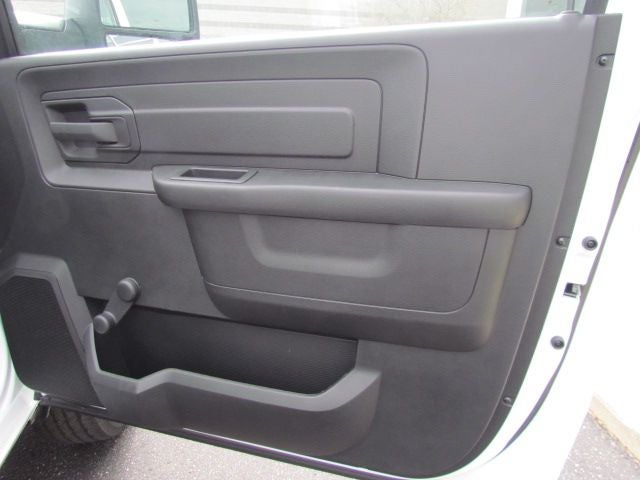 2023 RAM 3500 Tradesman Regular Cab 4x4 8' Box