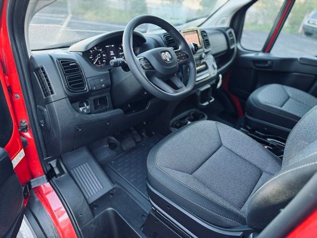 2025 RAM ProMaster 1500 Low Roof