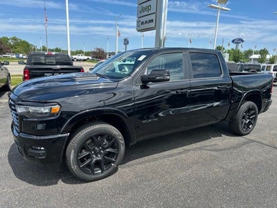 2026 RAM 1500 RAM 1500 LARAMIE CREW CAB 4X4 5'7' BOX