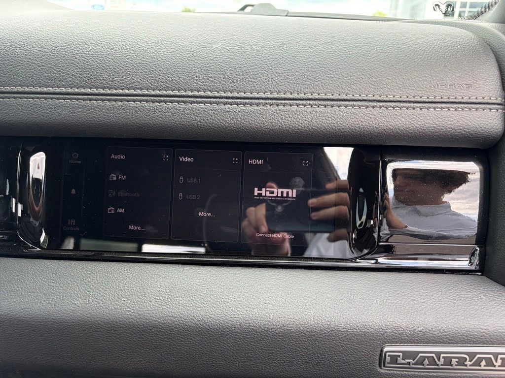 2026 RAM 1500 RAM 1500 LARAMIE CREW CAB 4X4 5'7' BOX
