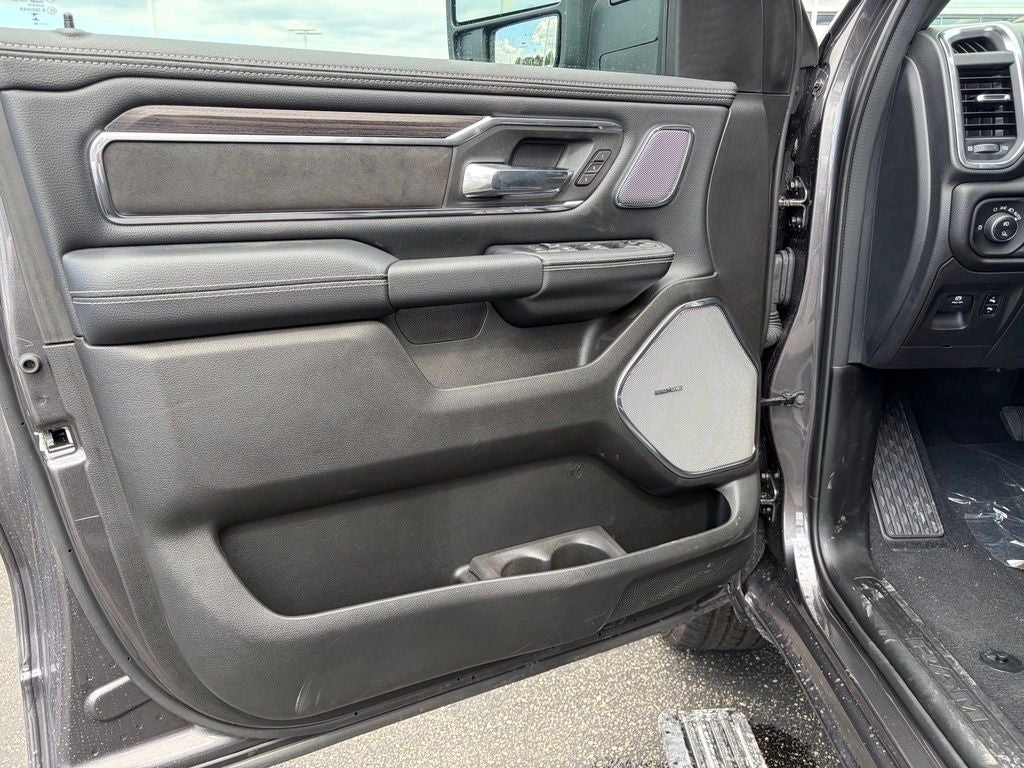 2026 RAM 1500 RAM 1500 LARAMIE CREW CAB 4X4 5'7' BOX