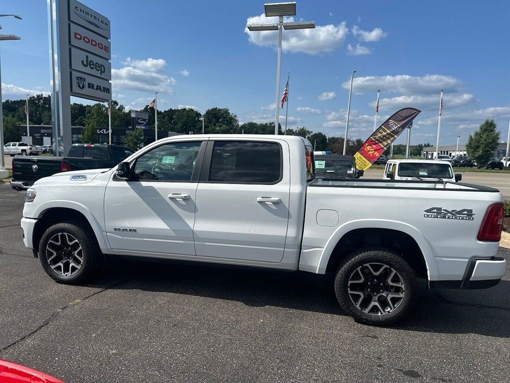 2026 RAM 1500 RAM 1500 LARAMIE CREW CAB 4X4 5'7' BOX