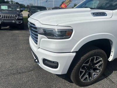 2026 RAM 1500 RAM 1500 LARAMIE CREW CAB 4X4 5'7' BOX