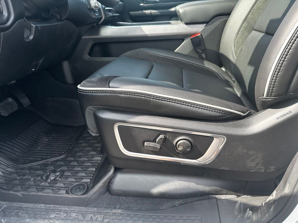 2026 RAM 1500 RAM 1500 LARAMIE CREW CAB 4X4 5'7' BOX
