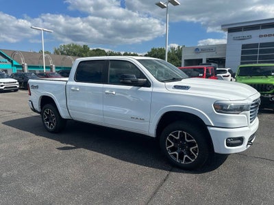 2026 RAM 1500 RAM 1500 LARAMIE CREW CAB 4X4 5'7' BOX