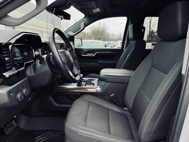 2025 Chevrolet Silverado 1500 4WD Crew Cab Short Bed RST