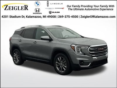 2024 GMC Terrain AWD SLT