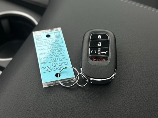 2025 Honda Pilot Touring