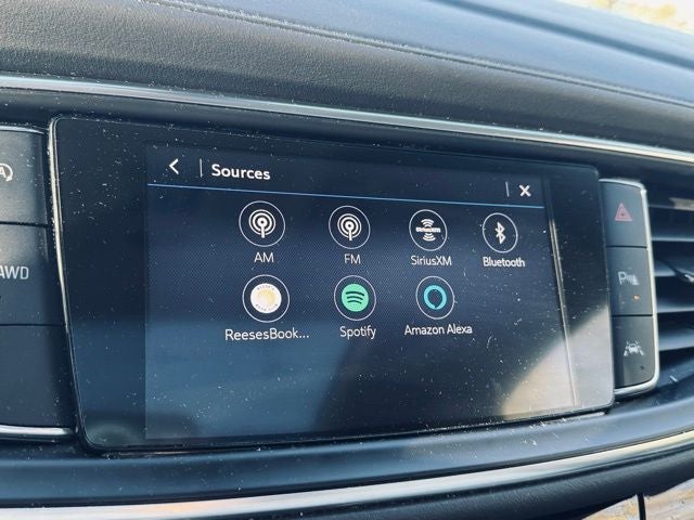 2023 Buick Enclave Essence AWD