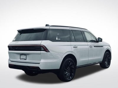 2026 Lincoln Navigator Reserve
