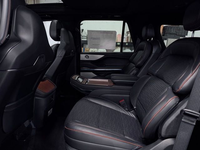 2026 Lincoln Navigator Black Label
