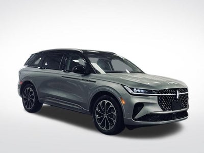 2024 Lincoln Nautilus Reserve