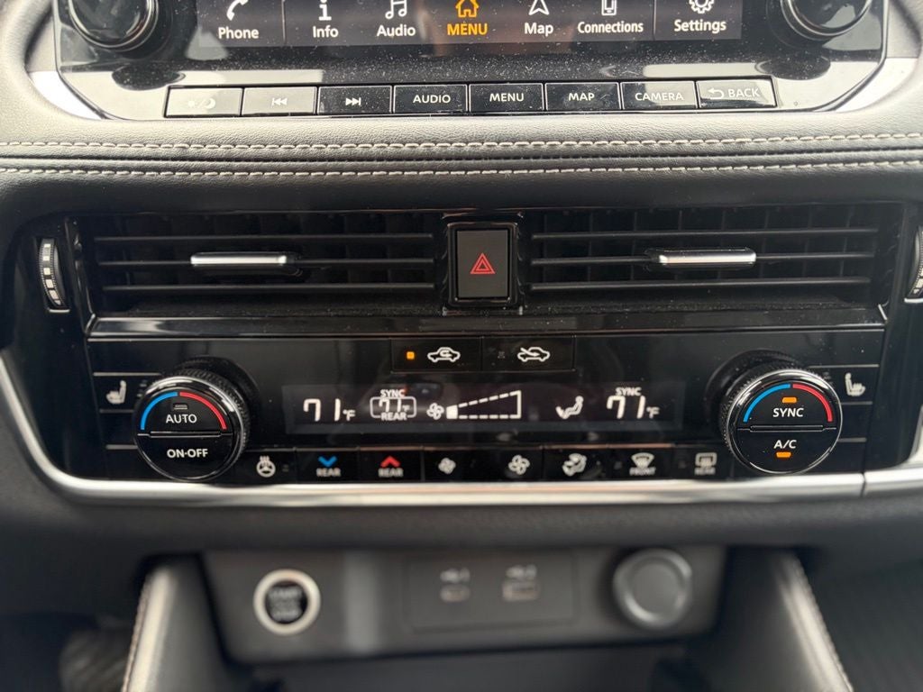 2022 Nissan Rogue SL
